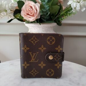 Louis Vuitton Monogram Compact Zippy Wallet